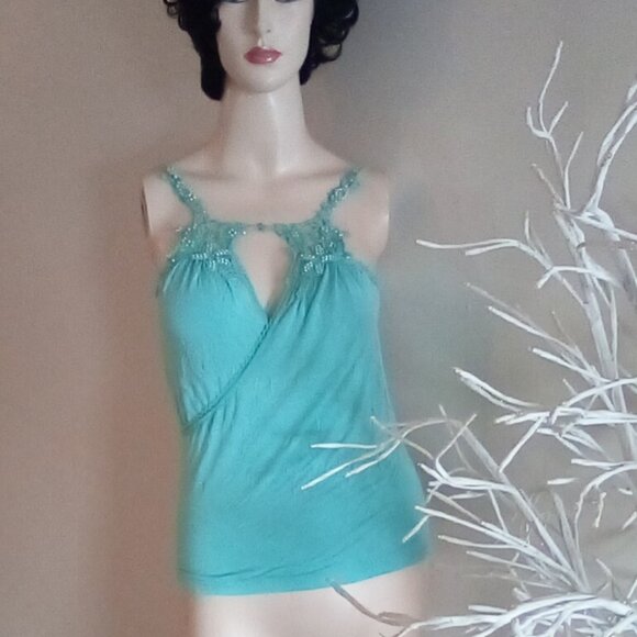 Assortment Of Women's Tops XS / S Free People Bebe INC - Picture 3 of 11